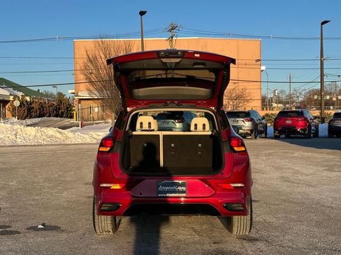 Used 2021 Buick Encore GX Essence w/ Advanced Technology Package image 7