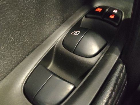 Used 2022 Nissan Rogue Sport S AWD/4WD image 27