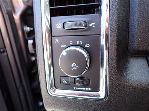 Used 2018 RAM 1500 Laramie w/ Protection Group AWD/4WD image 14