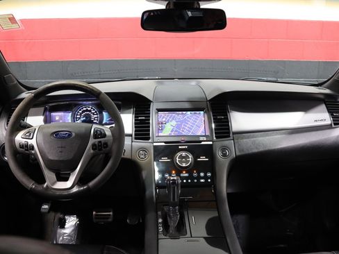 Used 2013 Ford Taurus SHO image 49