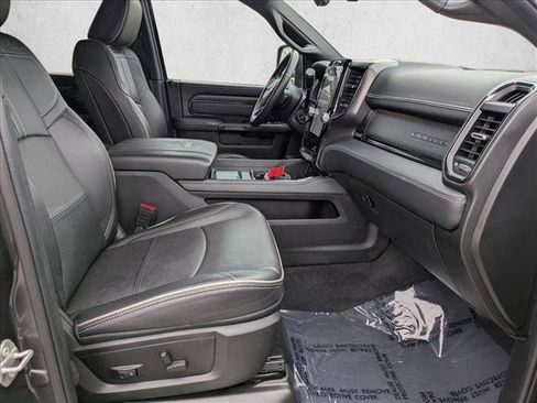 Used 2024 RAM 2500 Limited image 21