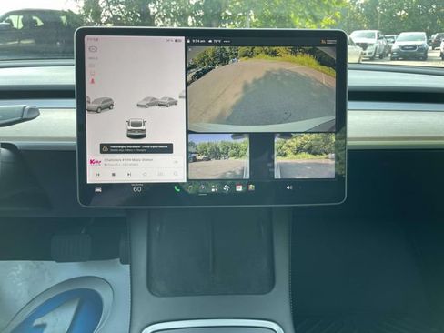 Used 2021 Tesla Model 3 Standard Range Plus RWD image 32