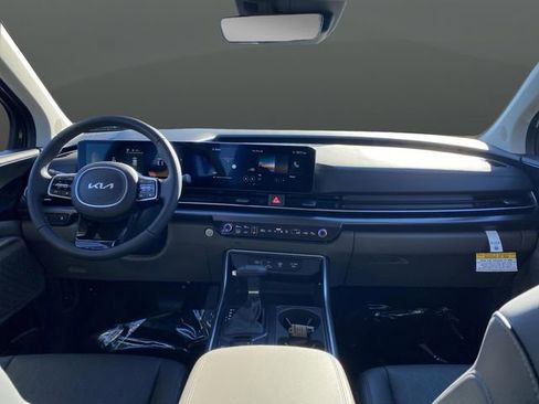 New 2026 Kia Carnival image 5