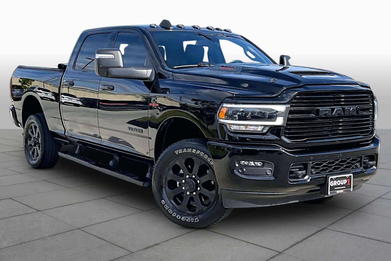 Used 2024 RAM 2500 Laramie w/ Night Edition AWD/4WD image 3