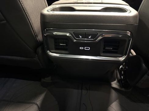 New 2026 Chevrolet Silverado 1500 High Country AWD/4WD image 23