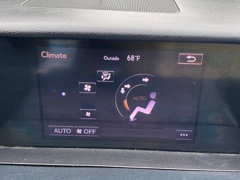 Used 2014 Lexus IS 350 w/ Navigation Package RWD image 28