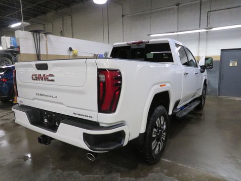 New 2026 GMC Sierra 2500 Denali w/ Denali Reserve Package image 6