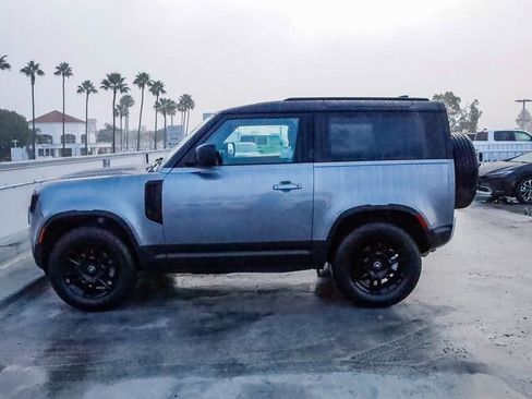 Used 2023 Land Rover Defender 90 S image 13