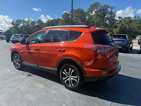 Used 2016 Toyota RAV4 LE image 22