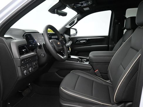 New 2026 Chevrolet Tahoe Premier AWD/4WD image 17
