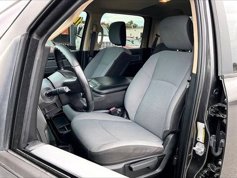 Used 2019 RAM 2500 Big Horn AWD/4WD image 10