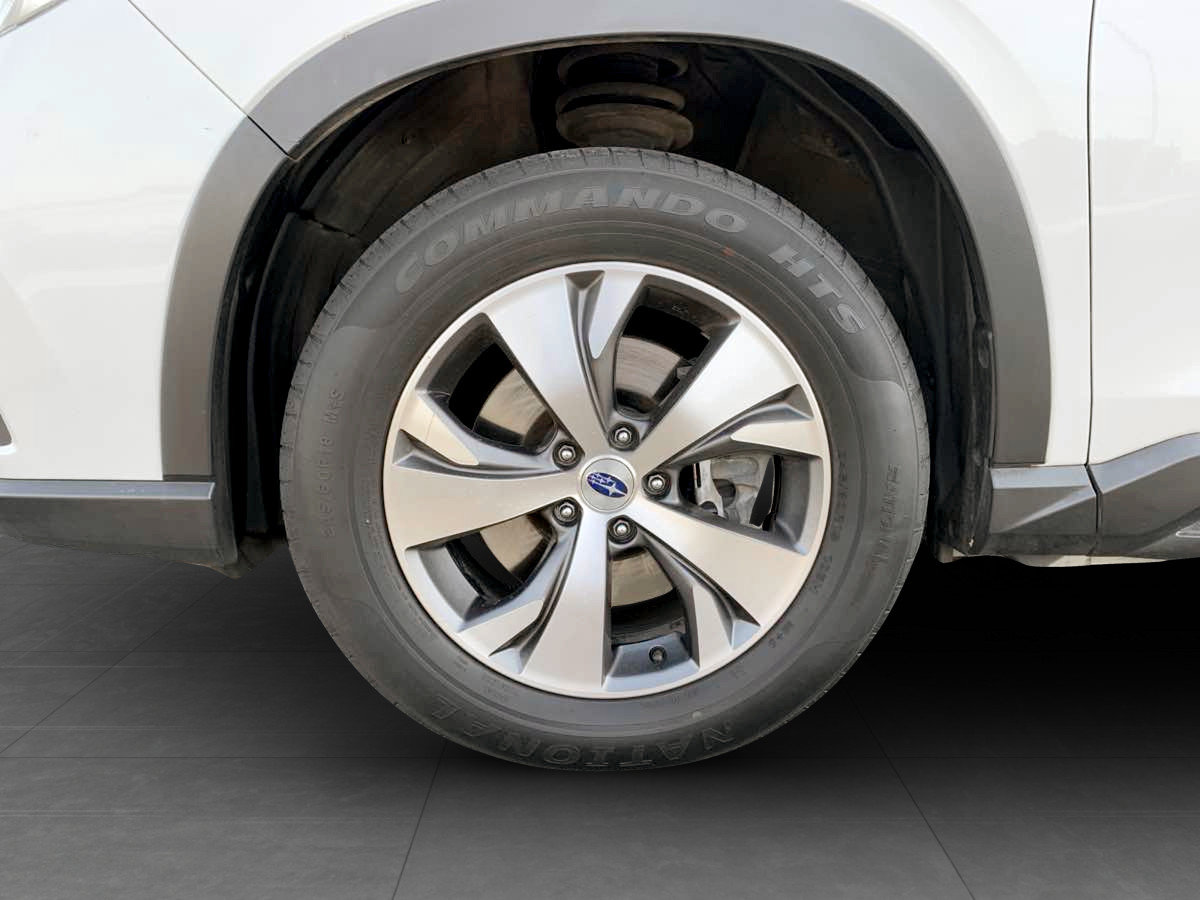 Used 2020 Subaru Ascent Premium w/ Convenience Package AWD/4WD image 10