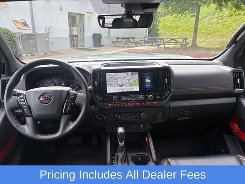 Certified 2025 Nissan Frontier PRO-4X w/ Pro Premium Package AWD/4WD image 8