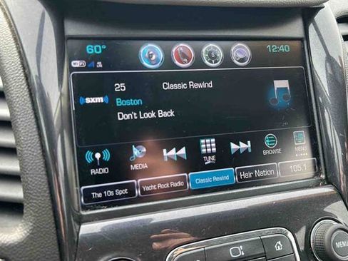 Used 2018 Chevrolet Impala Premier FWD image 18