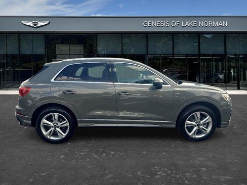 Used 2022 Audi Q3 2.0T Premium Plus AWD/4WD image 4