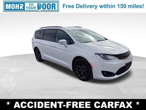 Used 2020 Chrysler Pacifica Limited w/ S Appearance Package image 7