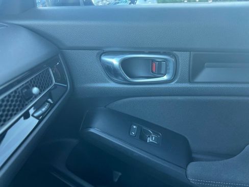 Used 2025 Honda Civic LX image 15