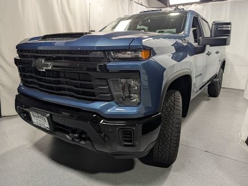 New 2026 Chevrolet Silverado 2500 Custom w/ Custom Value Package AWD/4WD image 8