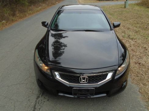 Used 2010 Honda Accord EX-L image 2