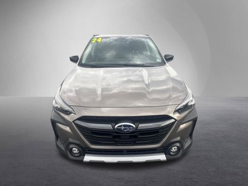 Used 2024 Subaru Outback Limited AWD/4WD image 9