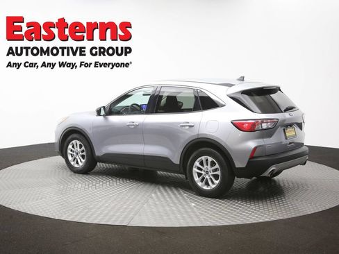Used 2022 Ford Escape SE FWD image 64
