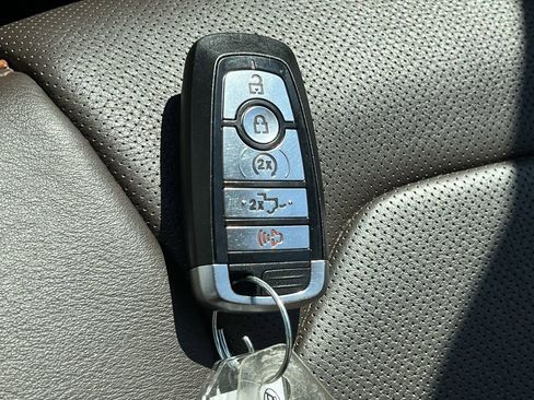 Used 2017 Ford F350 King Ranch w/ King Ranch Ultimate Package image 31