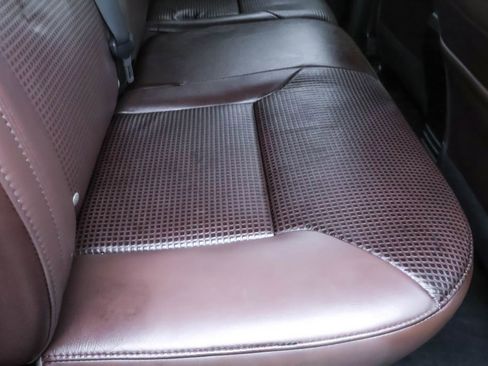 Used 2019 Toyota Tacoma Limited image 31