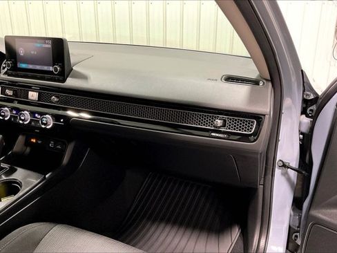 Used 2023 Honda Civic EX image 15