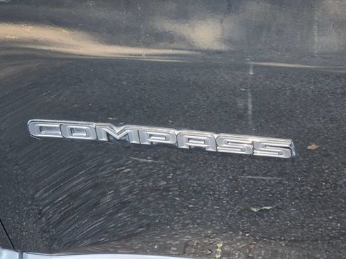 Used 2021 Jeep Compass Latitude FWD image 18