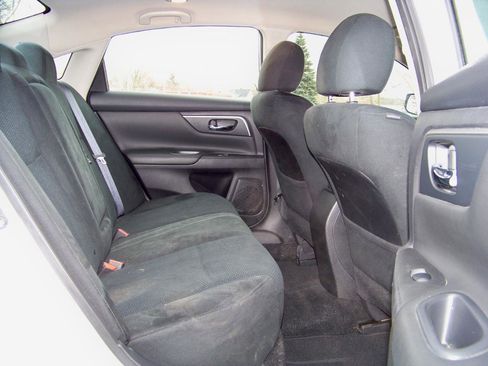 Used 2015 Nissan Altima 2.5 S w/ Power Driver Seat Package FWD image 40