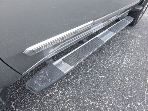 Used 2024 Chevrolet Silverado 3500 High Country w/ High Country Premium Package image 11