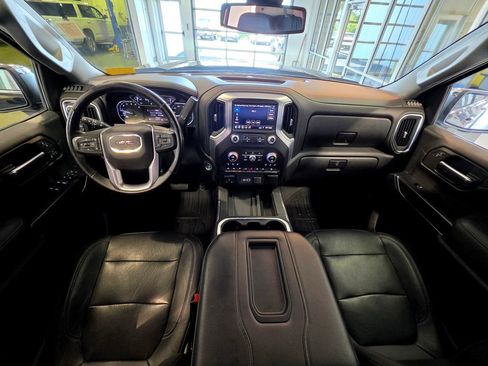 Used 2019 GMC Sierra 1500 SLT w/ SLT Premium Plus Package AWD/4WD image 18