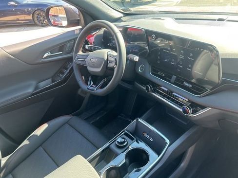 New 2026 Chevrolet Equinox RS w/ Convenience Package III image 17