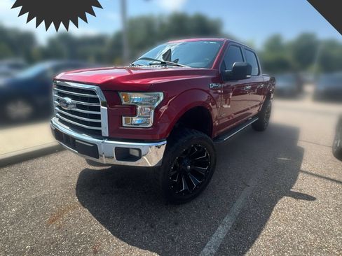 Used 2016 Ford F150 XLT w/ Equipment Group 301A Mid RWD image 1