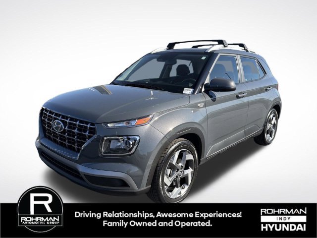 Used 2025 Hyundai Venue SEL FWD image 11