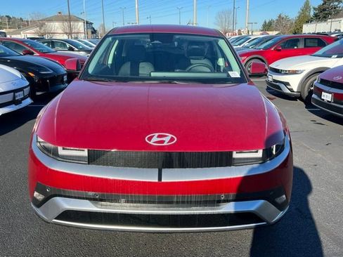 New 2026 Hyundai Ioniq 5 SEL image 3