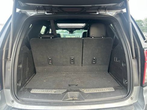 Used 2023 Chevrolet Tahoe Z71 w/ Luxury Package AWD/4WD image 23