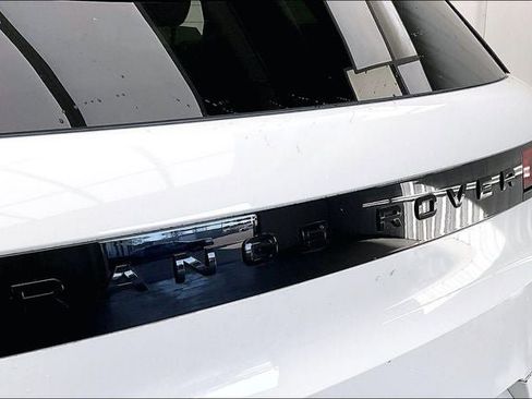 Used 2024 Land Rover Range Rover Sport Dynamic SE image 9