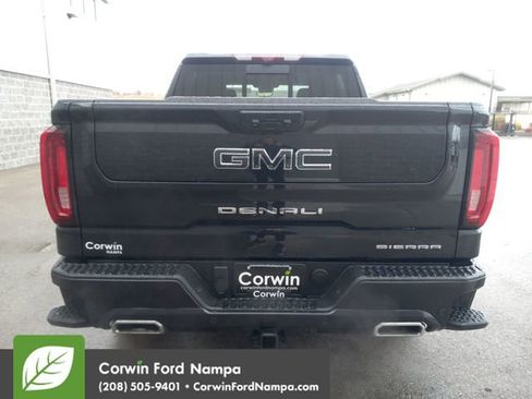 Used 2023 GMC Sierra 1500 Denali Ultimate image 4