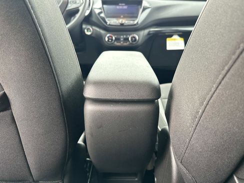 Certified 2023 Chevrolet TrailBlazer LT w/ Convenience Package image 13