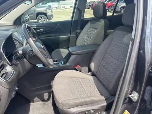Used 2022 Chevrolet Equinox LT image 18