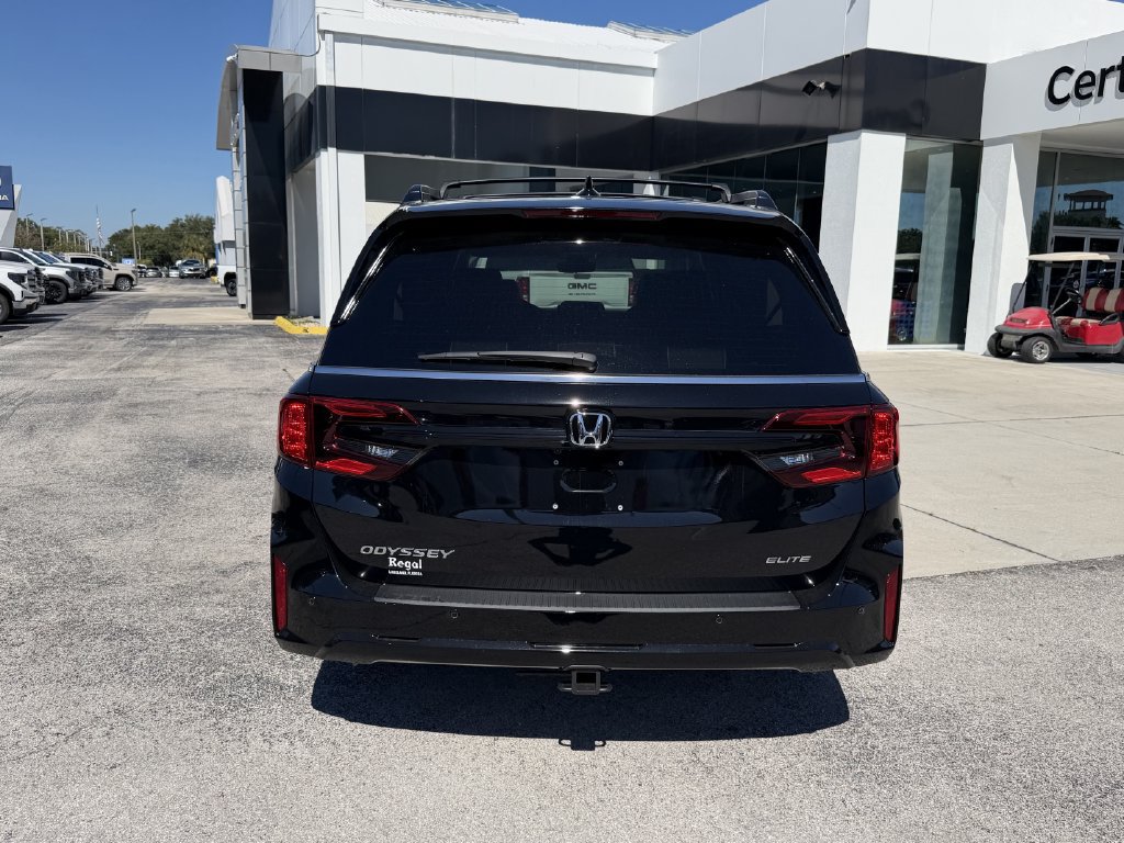 New 2027 Honda Odyssey Elite image 5