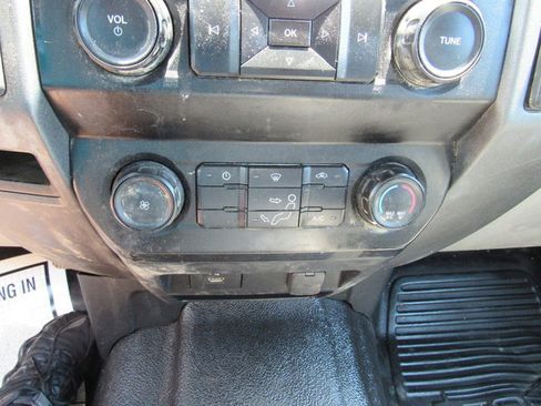 Used 2021 Ford F550 2WD Crew Cab Super Duty image 32
