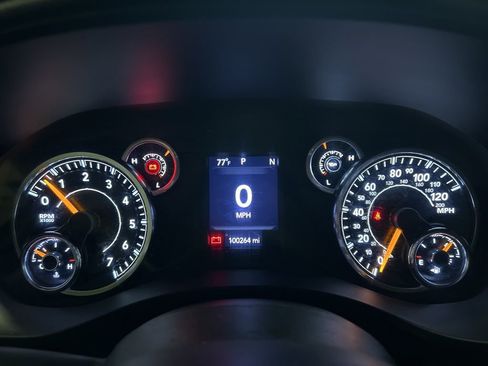 Used 2020 RAM 1500 Big Horn image 7