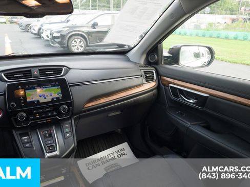 Used 2020 Honda CR-V Touring image 22