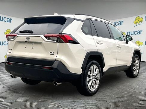 Used 2021 Toyota RAV4 XLE Premium AWD/4WD image 6