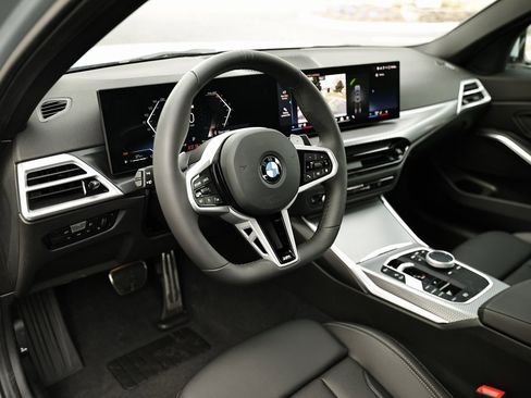 New 2026 BMW 330i Sedan image 17