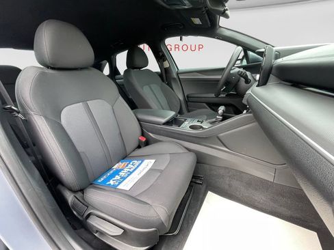 Used 2023 Kia K5 LXS FWD image 11
