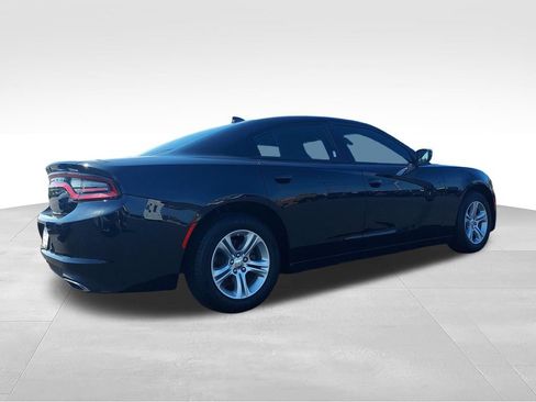 Used 2023 Dodge Charger SXT w/ Cold Weather Package RWD image 5