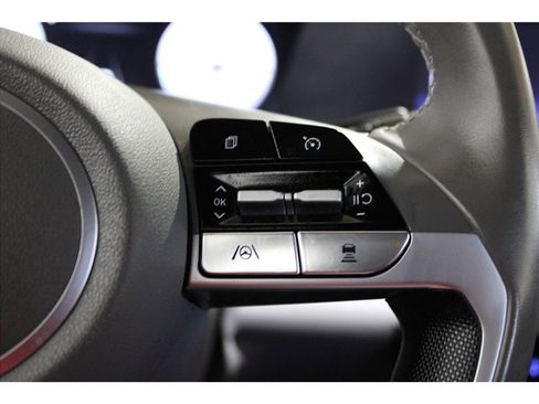 Used 2023 Hyundai Elantra SEL w/ Convenience Package image 29